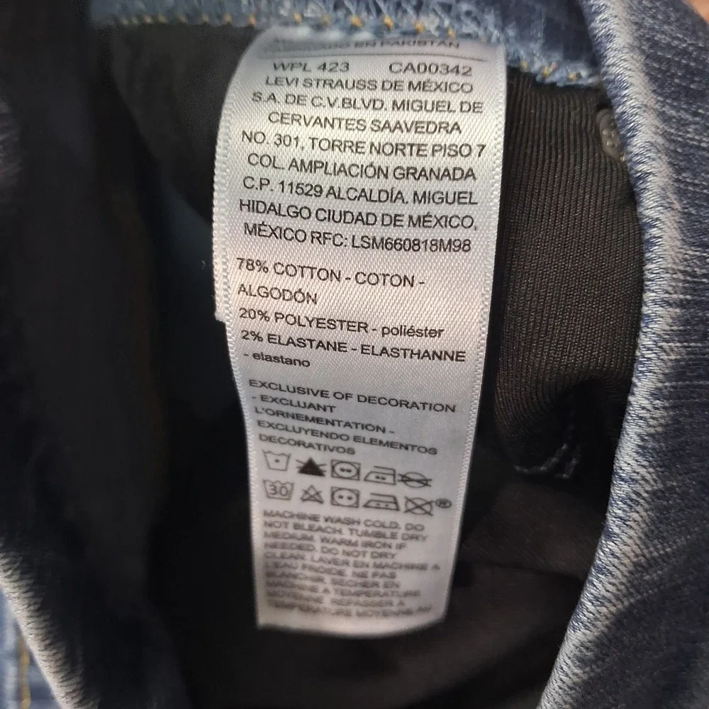 Signature by Levi Strauss Jeans Womens 18S Totally Shaping Blue Pull-On EUC